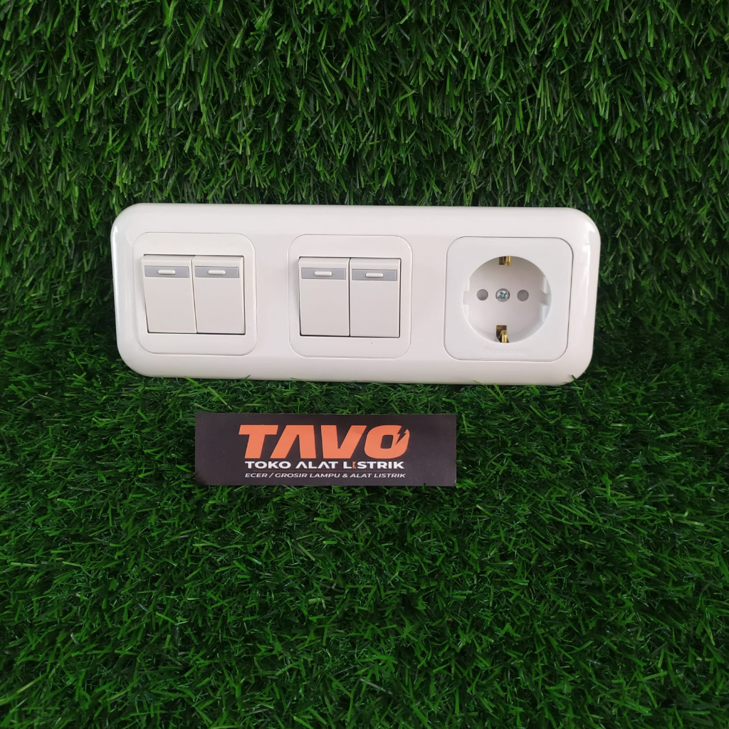 Panasonic Wide Series (3Gang) Stopkontak CP + Saklar Seri / Ganda + Saklar Seri / Ganda