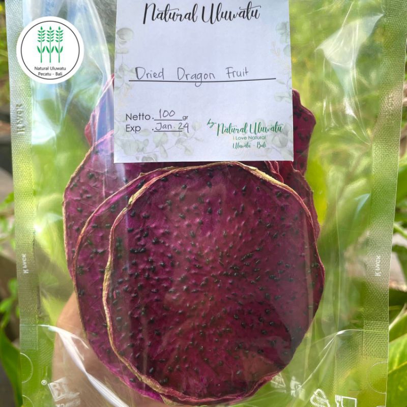 

Dried Dragon Fruit/ Buah Naga Kering - 1 kg