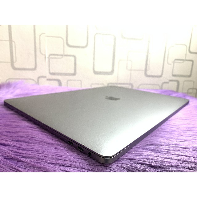 MacBook Pro Retina 15 2018 Core i7 16GB SSD 512GB VGA 4GB