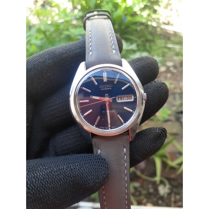 Seiko 5 automatic 7006 - 8040.