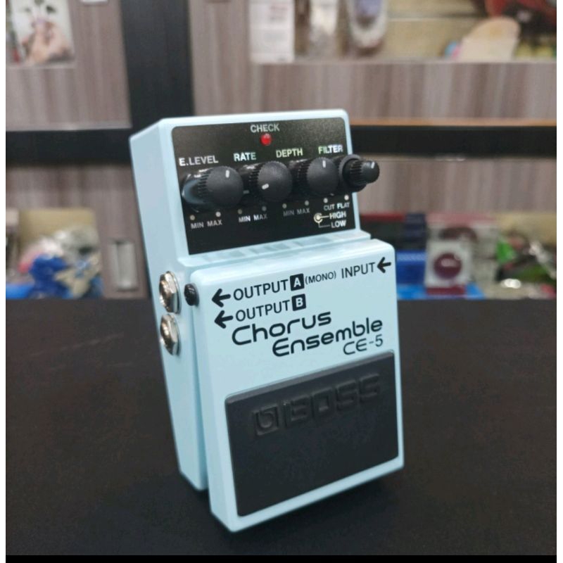 [Ready Stock] Boss CE‐5 Stereo Chorus Ensemble Pedal ce5 efek pedal gitar listrik ORIGINAL BOSS