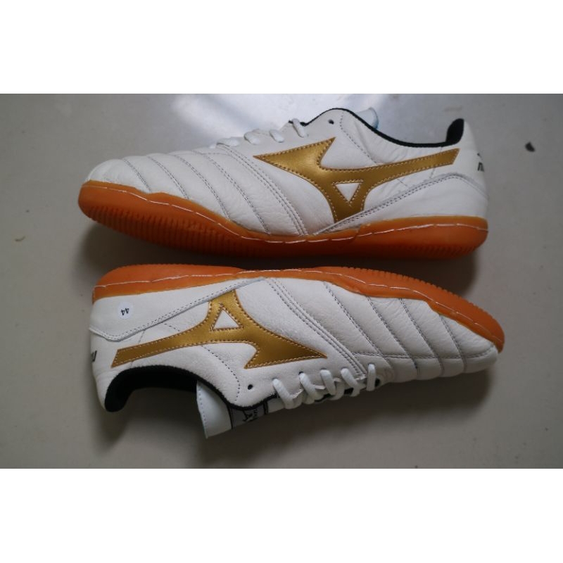 sepatu futsal kulit sapi asli ukuran jumbo 44-45-46-47