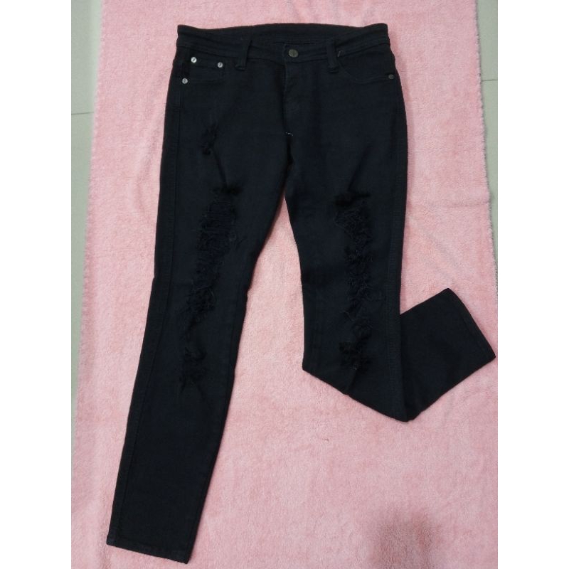 celana jeans panjang hitam wanita