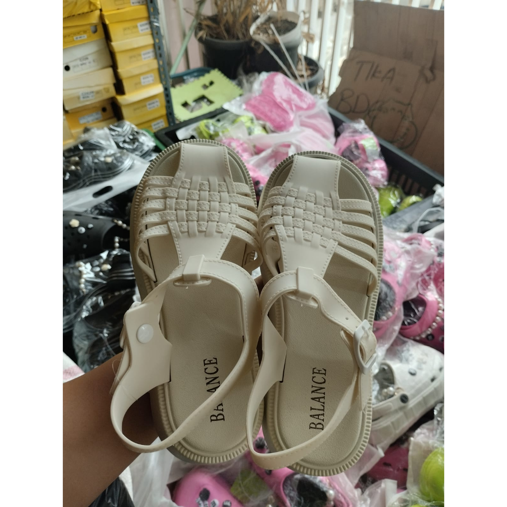 Sepatu sandal wanita bertali 971-A1 /sandal karet jelly wanita import