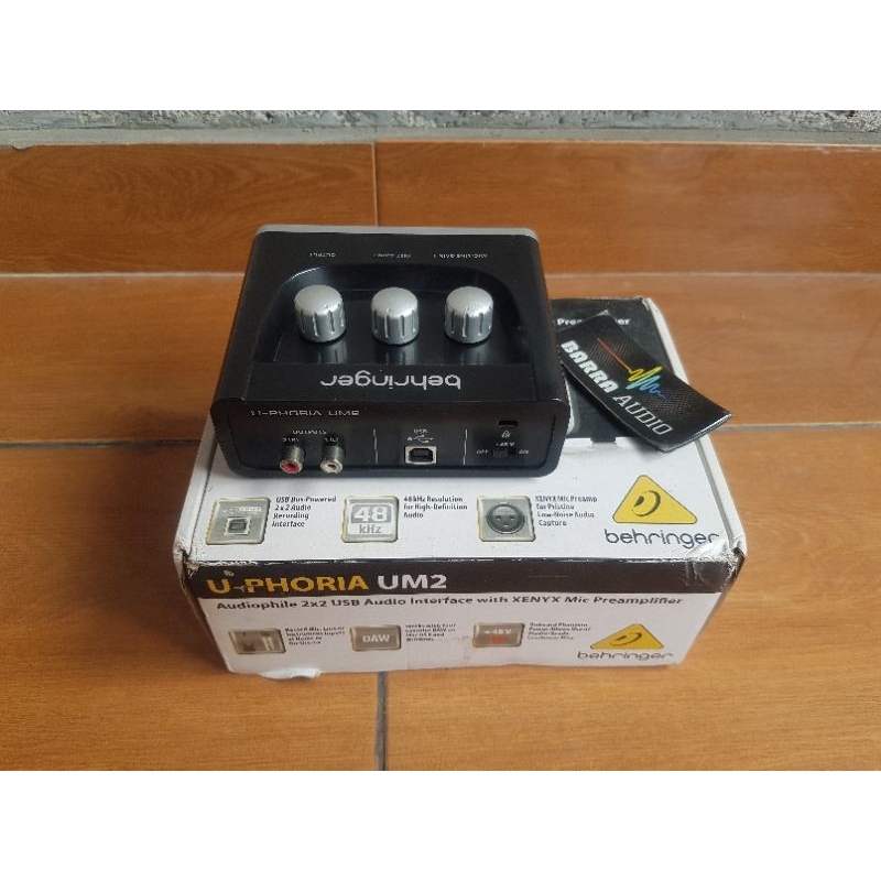 Soundcard Behringer U-Phoria UM2 , bekas, second