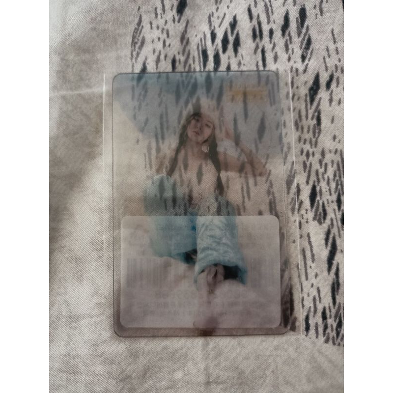 photocard Transparent Le Sserafim Yunjin