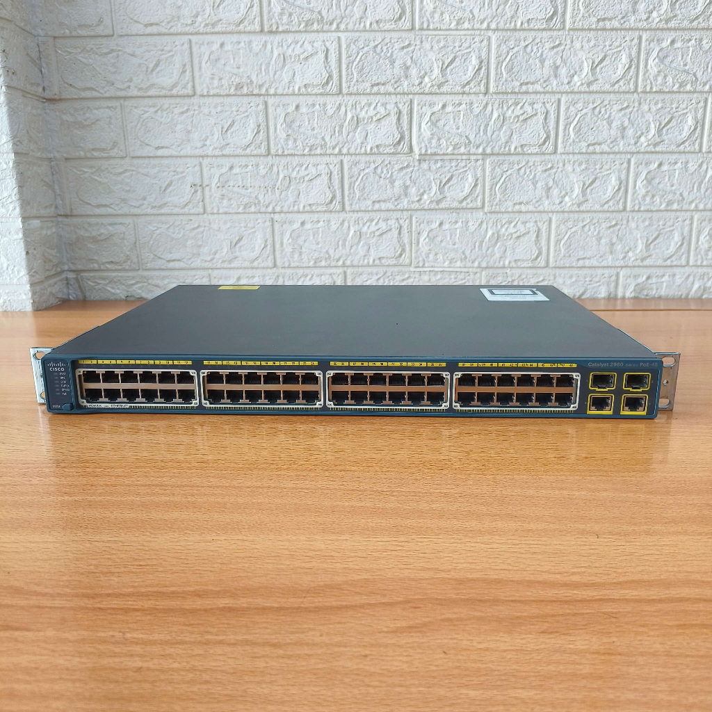 Switch Cisco Catalyst 2960 48 Port PoE WS-C2960-48PST-L