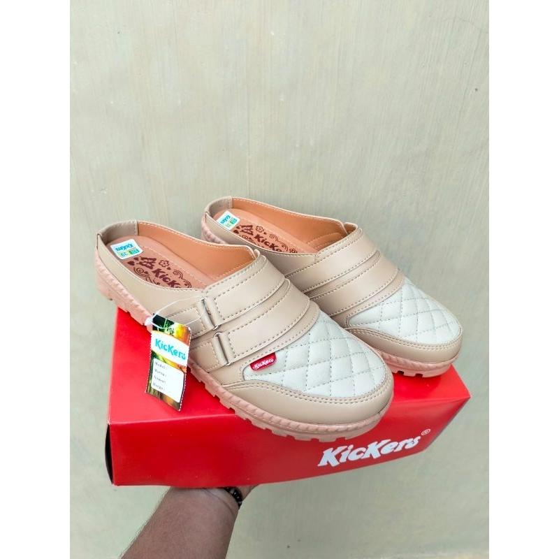 sandal Slop wanita Kickers terbaru // slop wanita termurah // ST 007