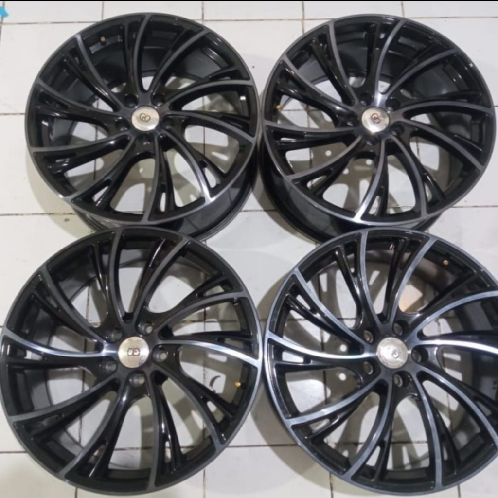 VELG BEKAS GO WHELLS R20X8,5 LUBANG 5 PCD 5X114 ET45