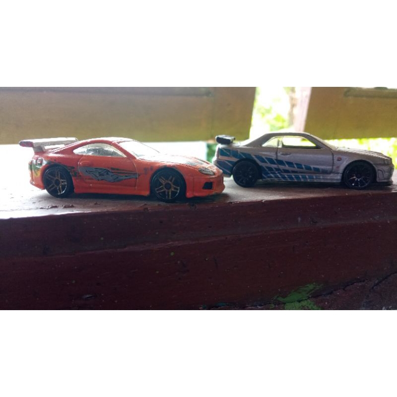 HW SUPRA DAN R34 BAHAN LOOSE JELEKO