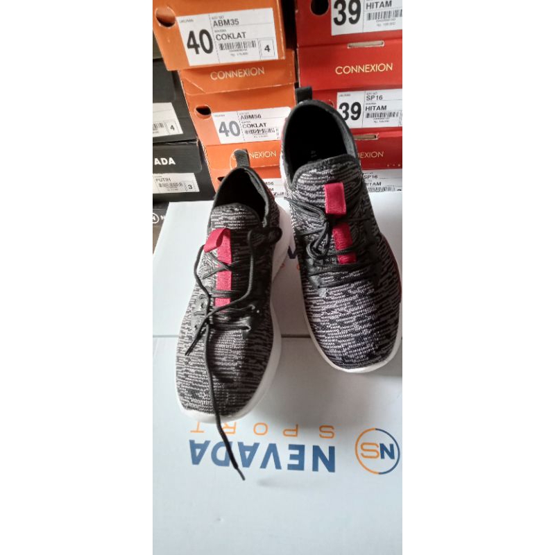 Sneaker sepatu sport pria original Nevada