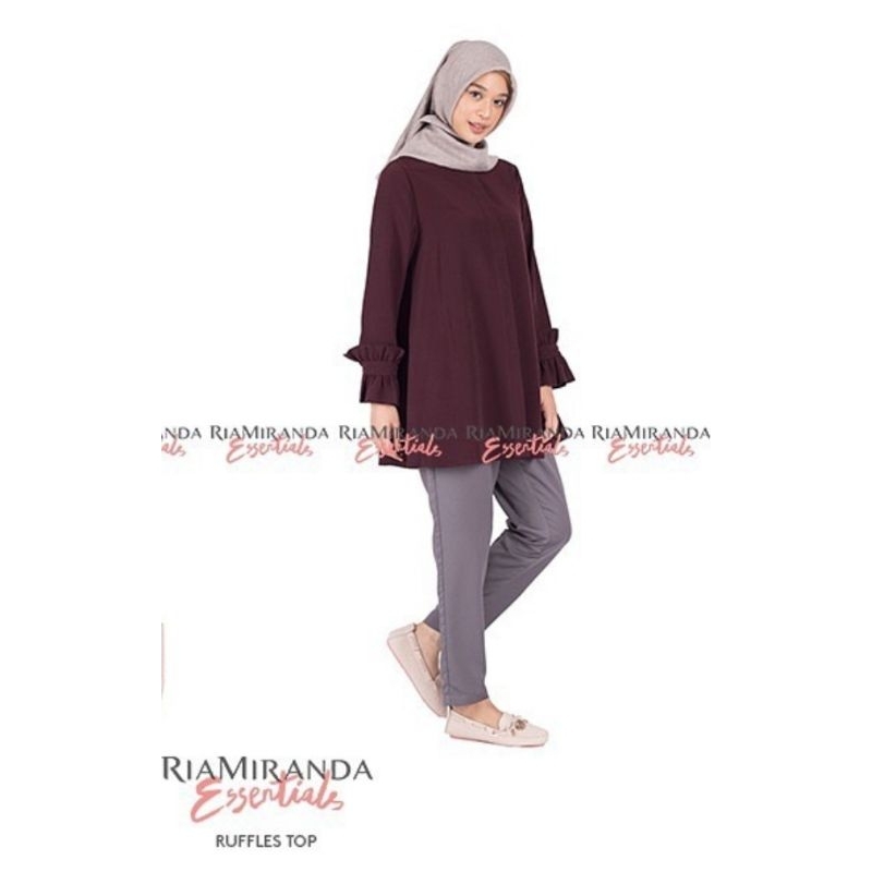 Ruffles Top Ria Miranda Preloved Size L