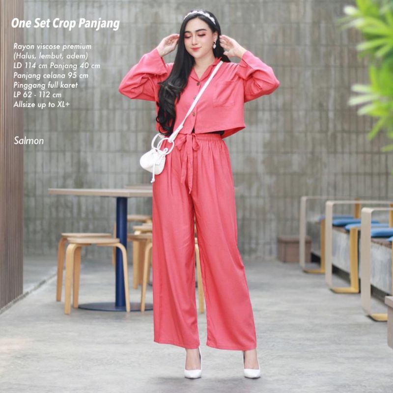 ONE SET CROP LENGAN PANJANG RAYON VISCOSE