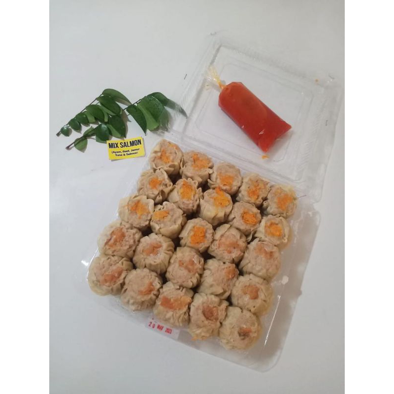 

dimsum frozen mix salmon isi 50 pcs murah berkualitas halal dan enak