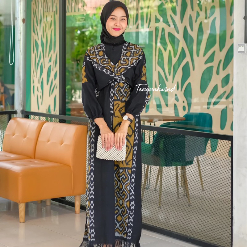 TENUN AHMAD Meyra Dres Gamis Etnik motif Asmat Hitam