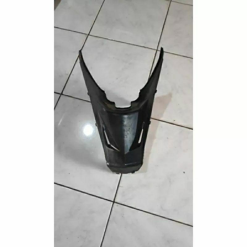 cover center/tutup mesin honda vario 125 fi old asli original