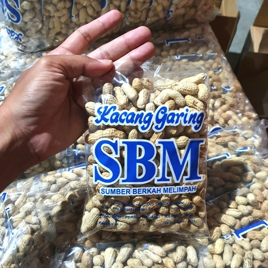 

ED 08.25 - PCS 200GR BIRU - KACANG KULIT SBM / BUKAN KELINCI - LIVEpop