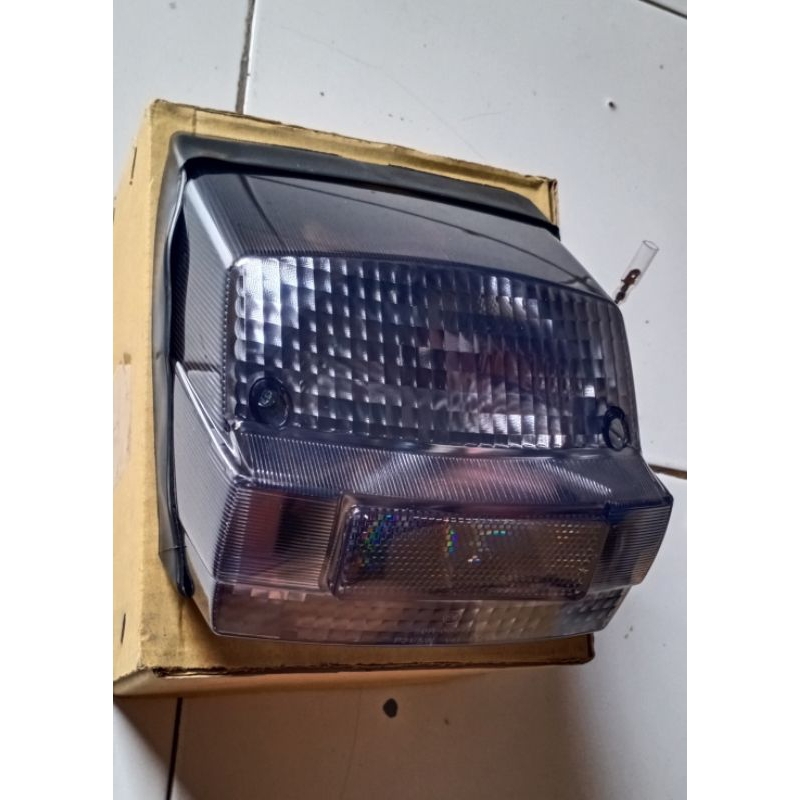 Stoplamp vespa lampu belakang vespa px smoke