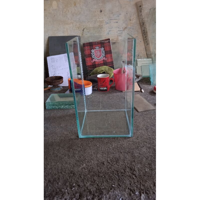 Aquarium kaca aquascape ukuran 20x20x40