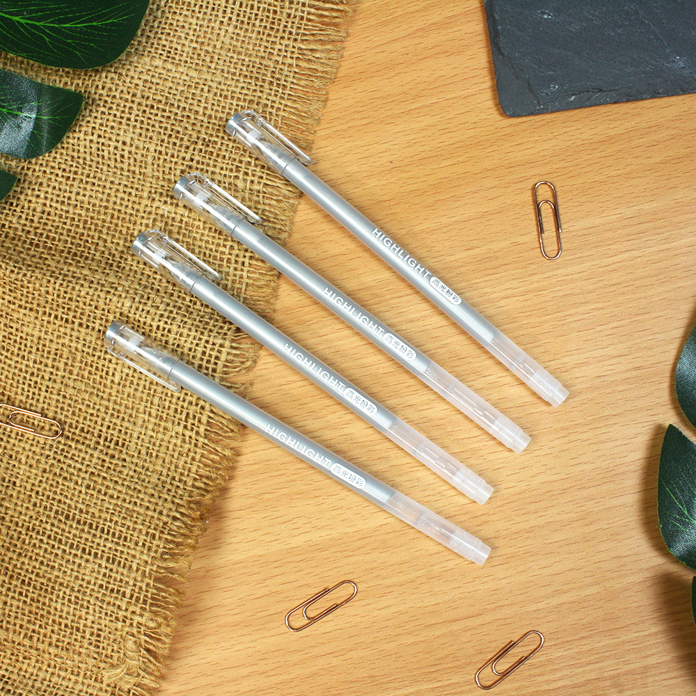 

Panmomo Shiny Silver Highlight Gel Ink Pen - Pulpen Gel Tinta Silver