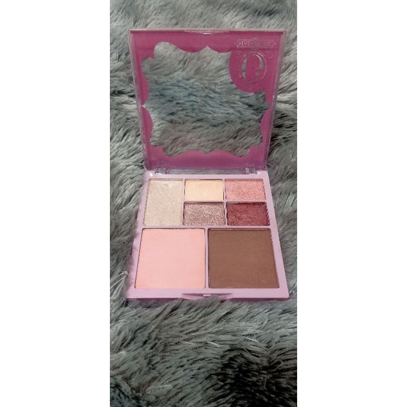 (Preloved) Madam Gie Palette