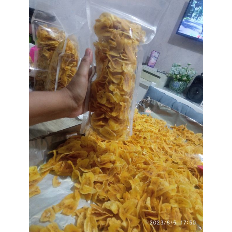 

kripik pisangmentega