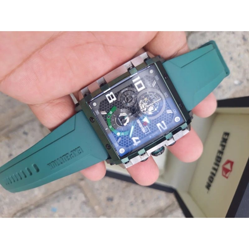 SECOND expedition 6757 original mulus banget ampe kaca