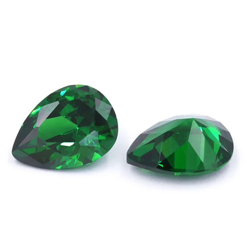 Tetes Air Cubic Zirconia Green Emerald