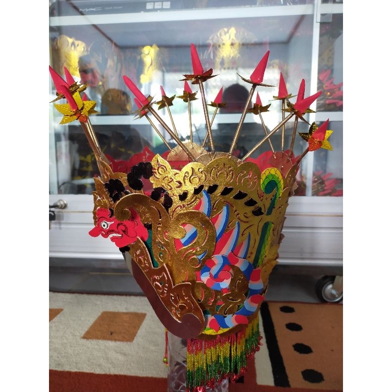 Omprok gandrung (topi gandrung banyuwangi)