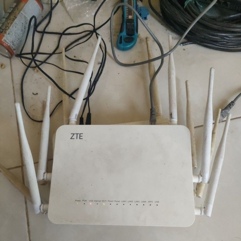 ZTE GPON ONT ZXHN F670