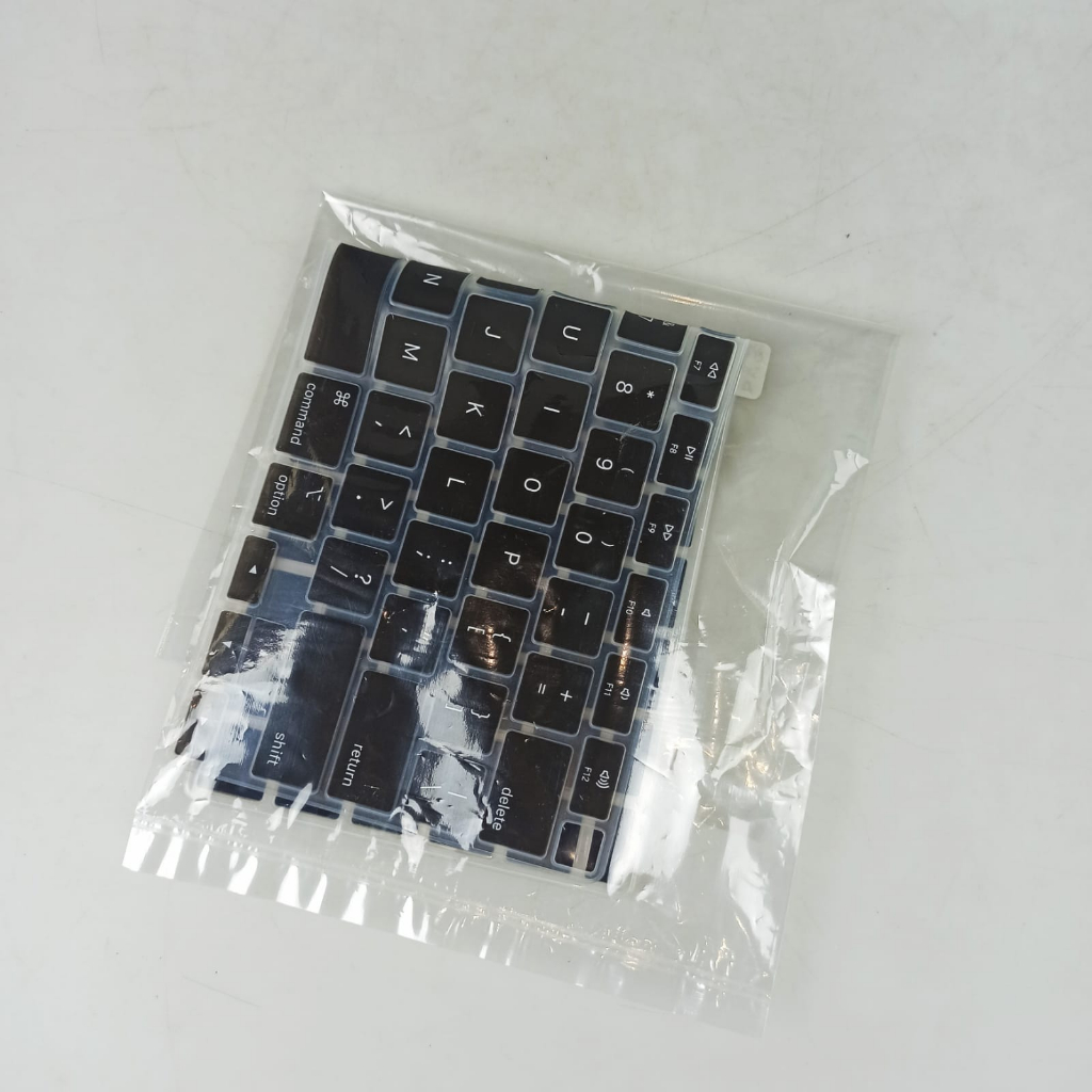 Pelindung Keyboard Silikon MacBook Air 13 Inch A2337 A2179 US - U13 - Black