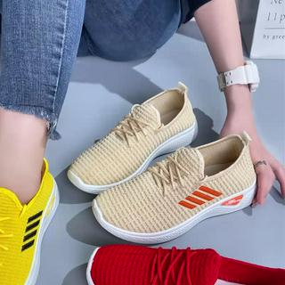 SEPATU SNEAKERS WANITA GARIS KOREA