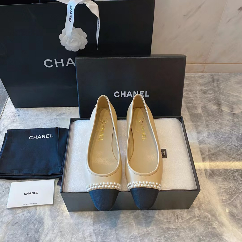 Original CHANEL New Chanel Pearl Contrast Flat Shoes