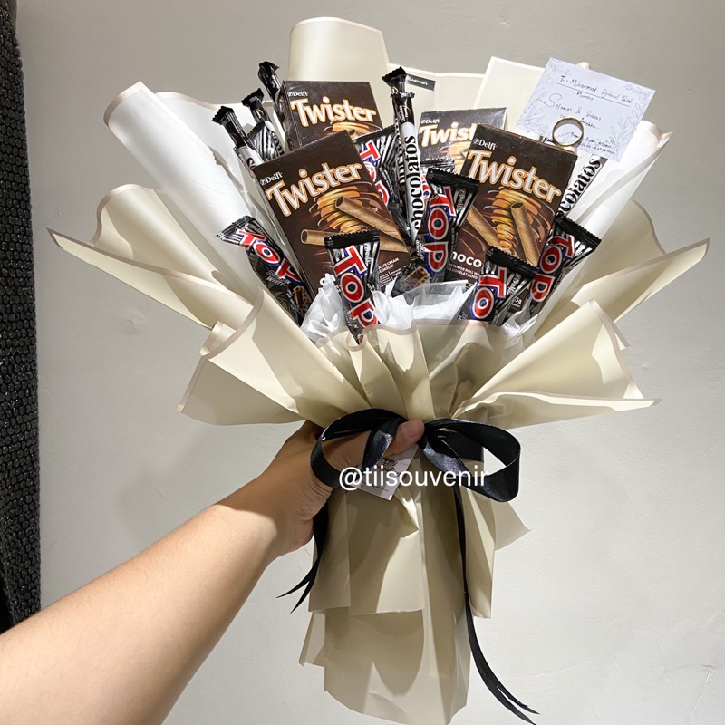 BOUQUET BUKET SNACK JAJAN JUMBO KADO HADIAH GIFT WISUDA ULTAH SEMPRO ANNIVERSARY