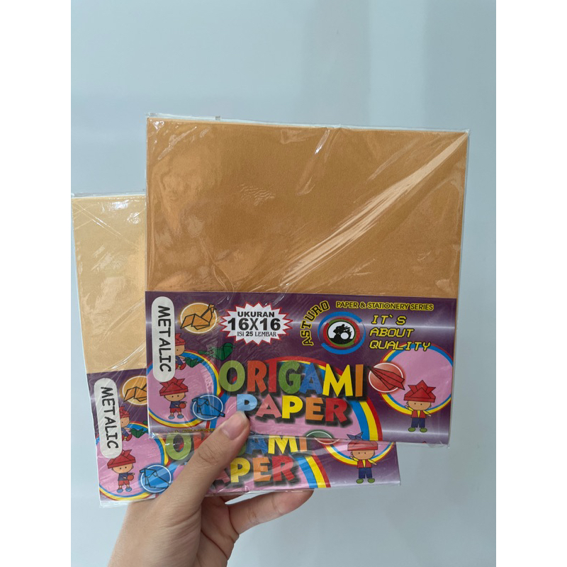 

ORIGAMI ASTURO 16x16 METALIK ISI 25 LEMBAR