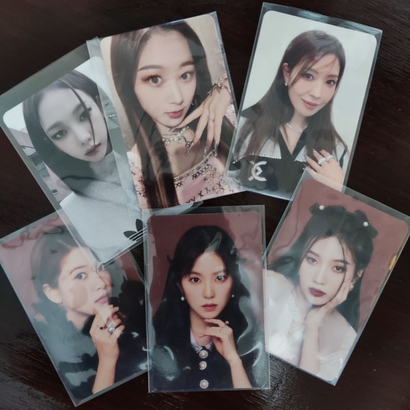 RED VELVET AESPA GOT the beat photocard season greetings smstore giselle karina synk dive savage tab