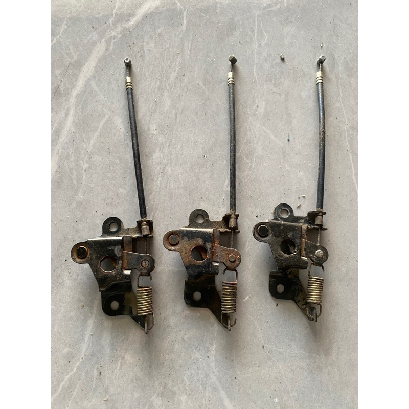 pengait kunci jok tiger tilam tilas tiger 2000 tiger revo ori copotan motor