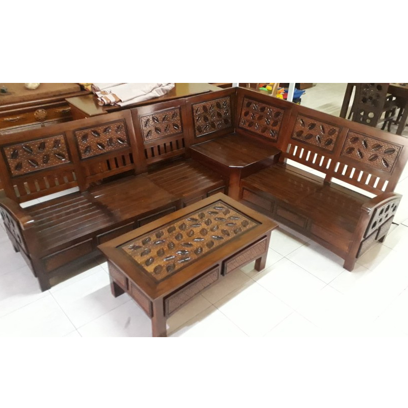 Kursi tamu Sudut ukir Daun Kayu jati