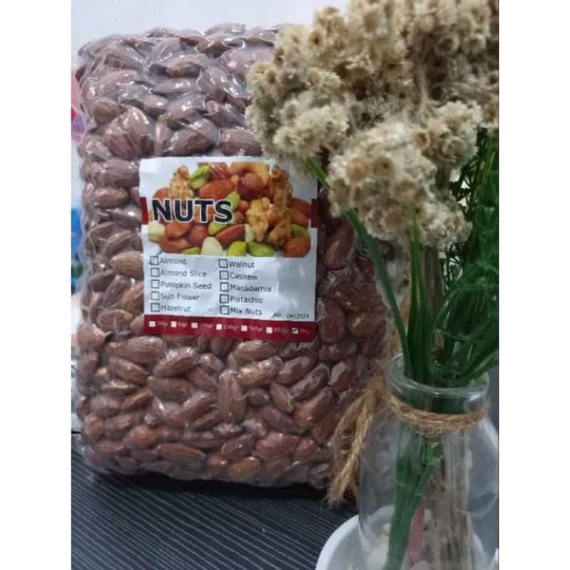 

Kacang almond kupas kualitas premiumAlmond Kupas Panggang Almond Premium
