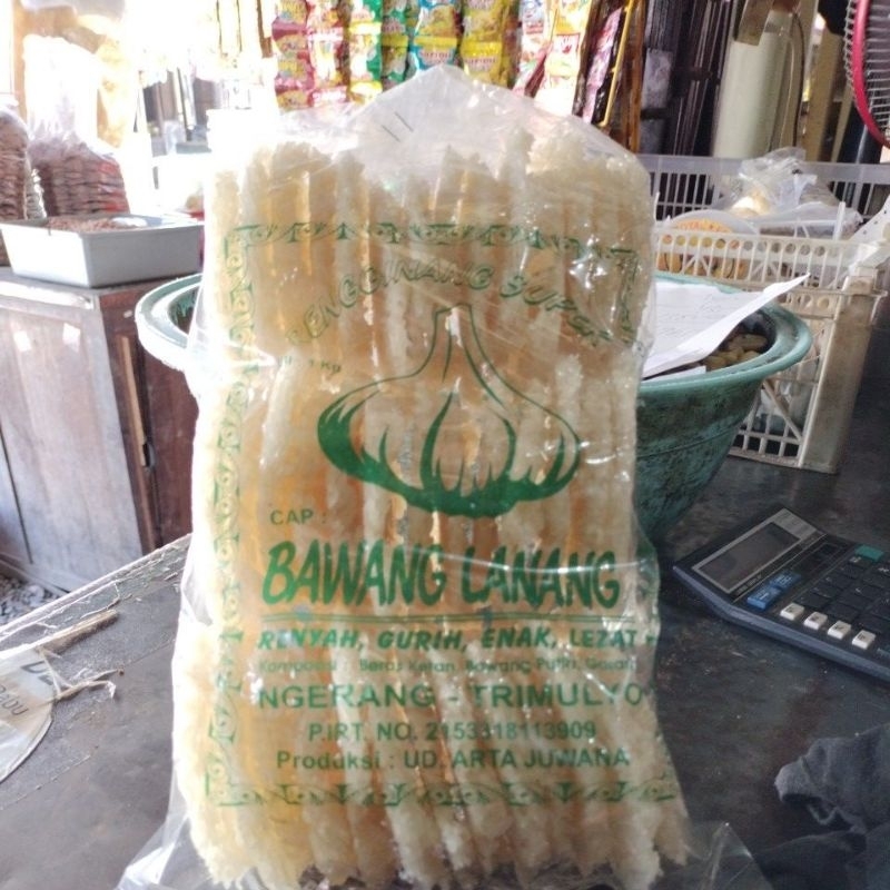 

RENGGINANG BESAR ASLI JAWA CAP BAWANG LANANG BERAT 1KG