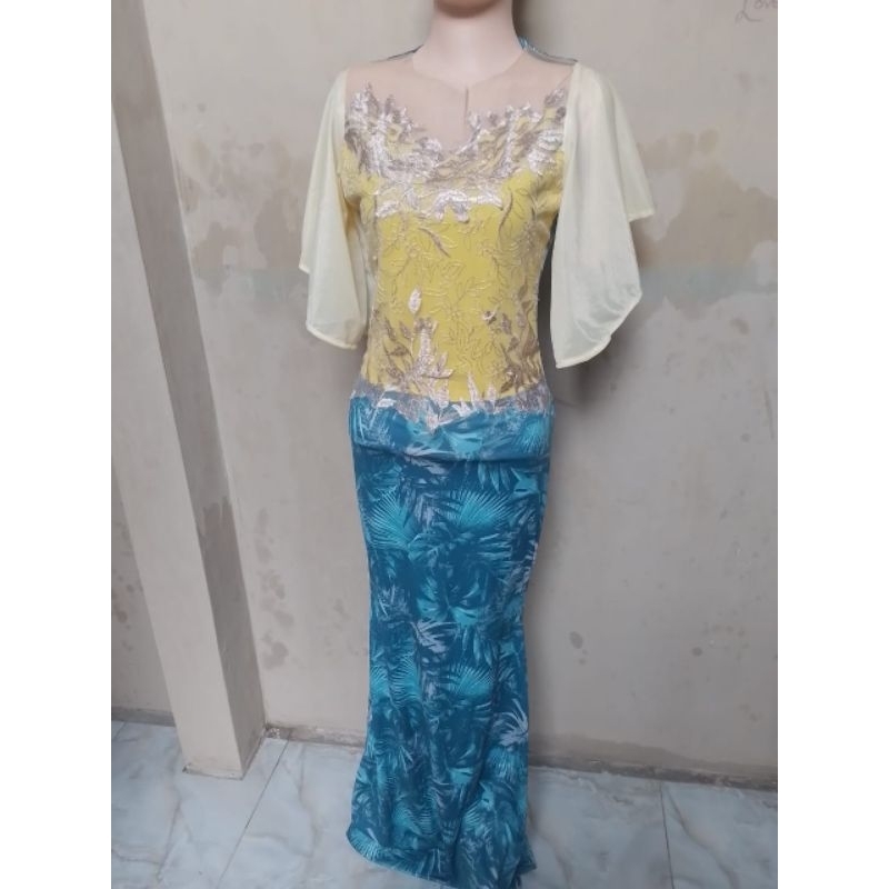 preloved gaun nyanyi