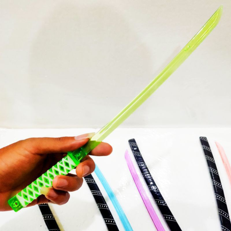 Mainan anak Laki Pedang Samurai miniatur Samurai Pelangi Plastik SATUAN 1 buah - random acak - Pedan