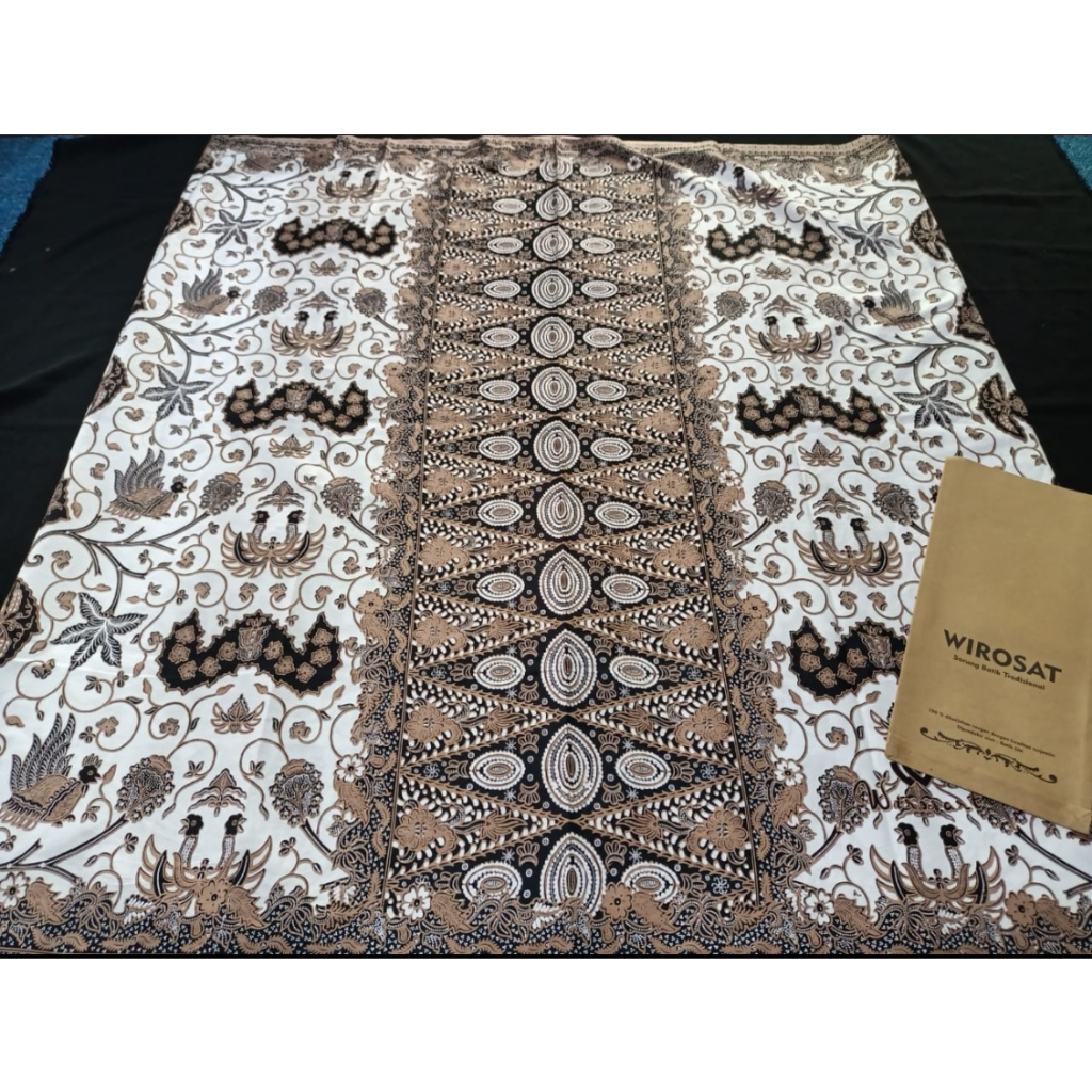 Sarung Batik Tradisional Wirosat LarGurda Lar Gurda Batik Indonesia