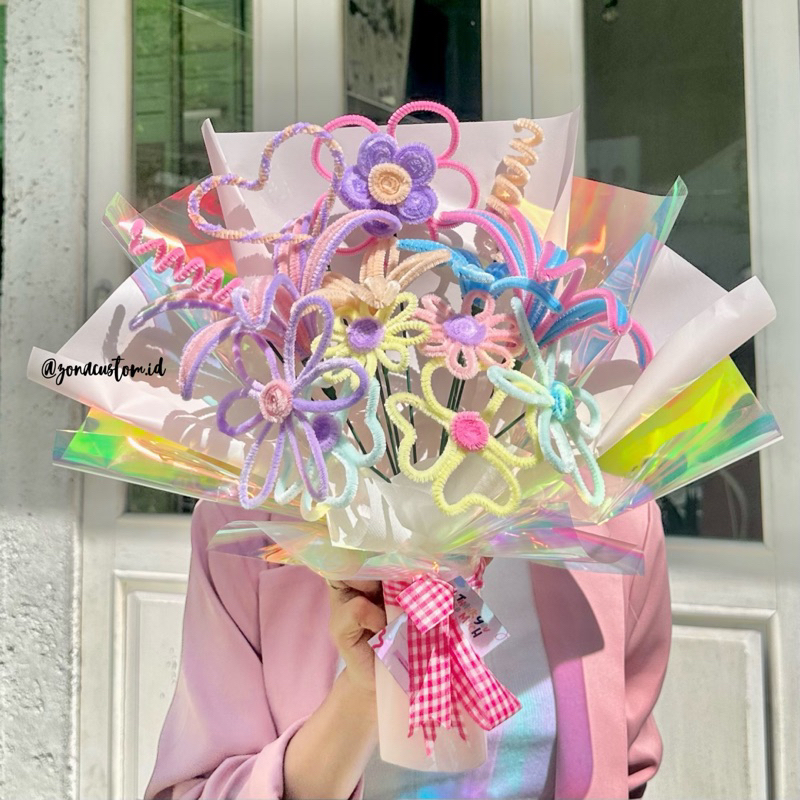 Bucket Bunga Kawat Bulu Pipe Cleaner Bouquet Hologram Buket Flower Wisuda Kelulusan Kado Ulang Tahun Hari Guru Kado Unik Zona Custom