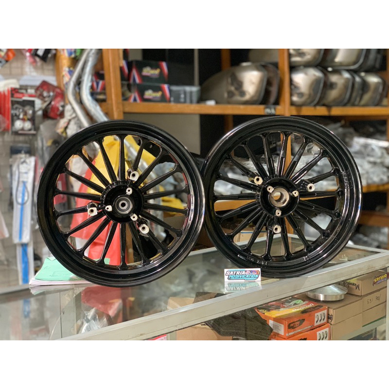 Velg Racing Vrossi Palang 18 Vario 160 Hitam Ring 14 215/250 -satriamodifikasipekanbaru-