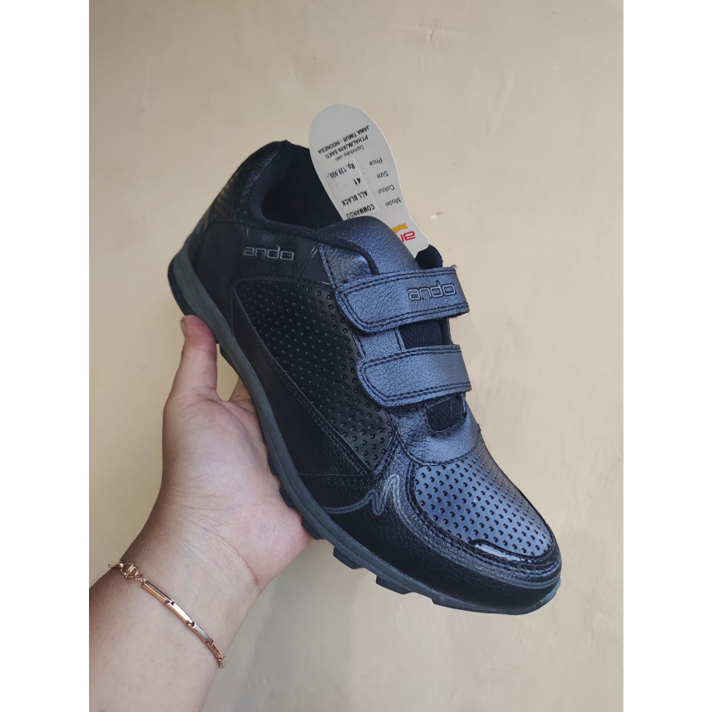 SEPATU SEKOLAH ANDO HITMAN VELCRO- SIZE 38-43- SEPATU SEKOLAH ANAK SMP SMA - SEPATU SEKOLAH BOOT ANA