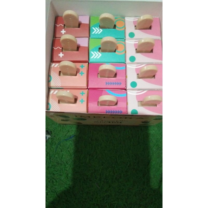 liptint implora 1lusin