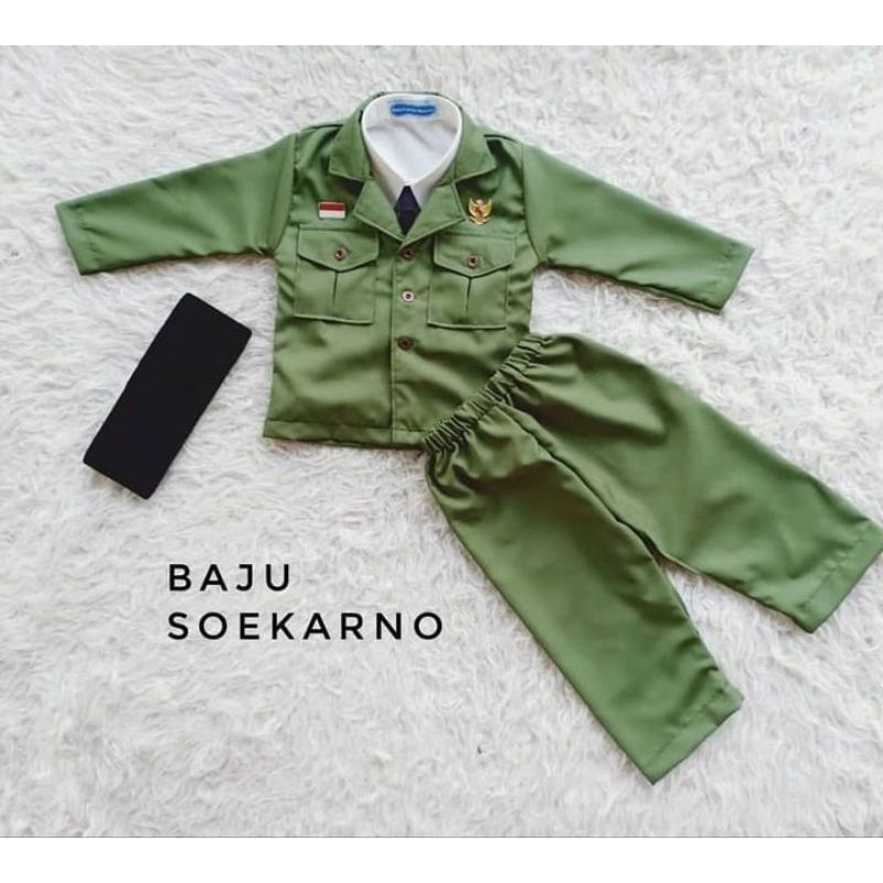 KOSTUM PAHLAWAN SOEKARNO HIJAU/BAJU PEJUANG SOEKARNO/KOSTUM PEJUANG SOEKARNO/BAJU PAHLAWAN SOEKARNO