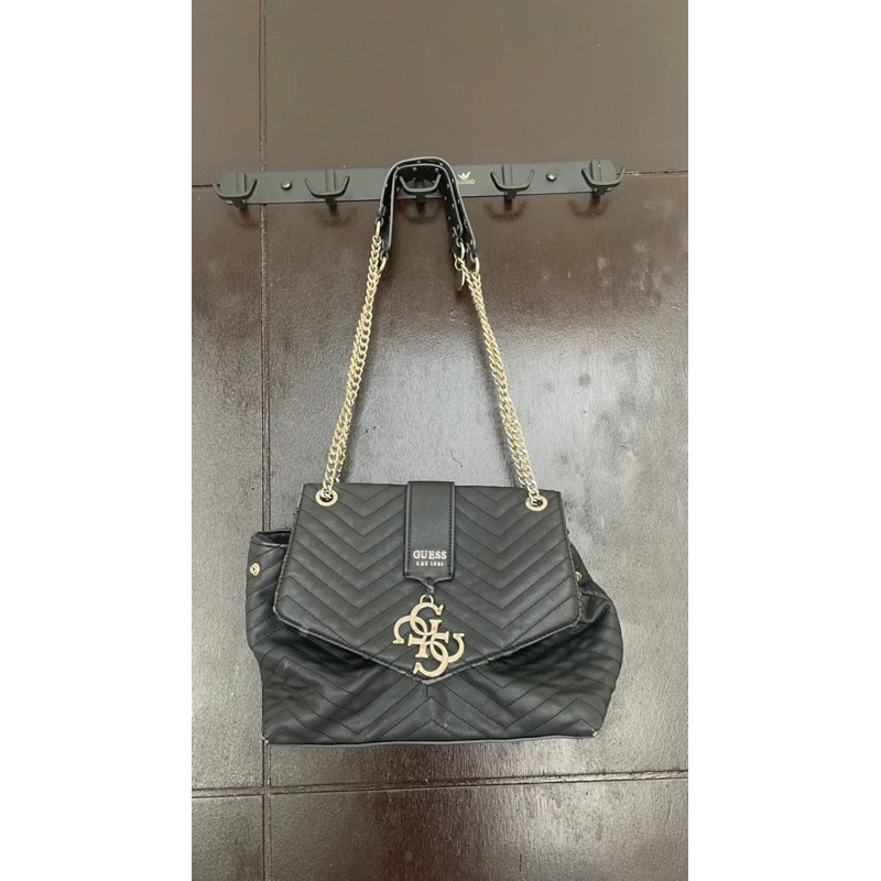 TAS GUESS HITAM [ preloved ]