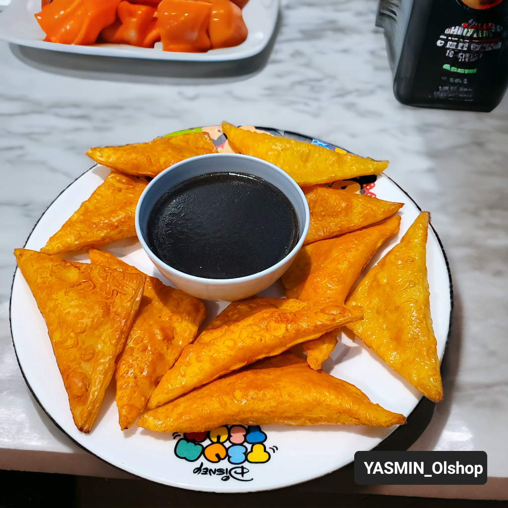 Replika makanan pangsit goreng /dummy makanan Pangsit  goreng/Replika mainan  Pangsit Goreng /dekora